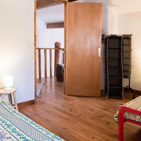 Le « Chateau » Vous Offre 8 Gites, Tous Differents Et Uniques. 度假居