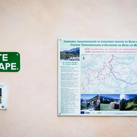 Le « Chateau » Vous Offre 8 Gites, Tous Differents Et Uniques. * La Robine-Sur-Galabre