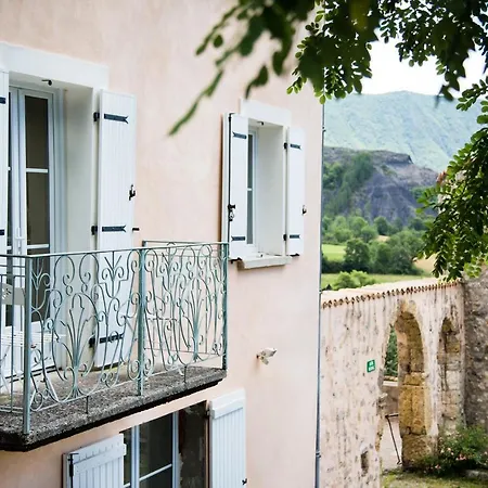 Holiday home Le « Chateau » Vous Offre 8 Gites, Tous Differents Et Uniques. La Robine-Sur-Galabre