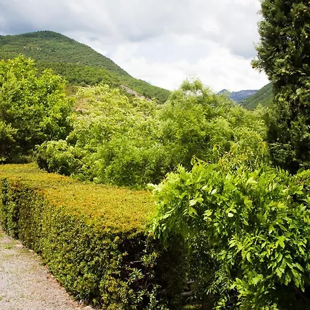 Le « Chateau » Vous Offre 8 Gites, Tous Differents Et Uniques. * La Robine-Sur-Galabre