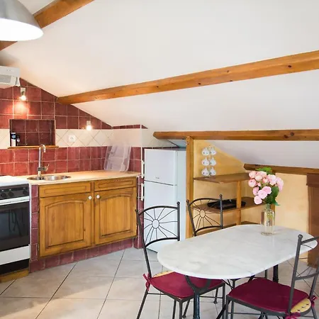 Le « Chateau » Vous Offre 8 Gites, Tous Differents Et Uniques. Holiday home La Robine-Sur-Galabre