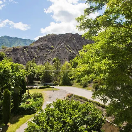 Le « Chateau » Vous Offre 8 Gites, Tous Differents Et Uniques. Holiday home